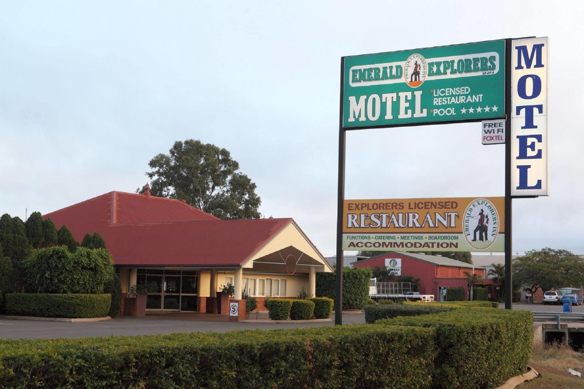 Emerald Explorers Inn Exteriör bild